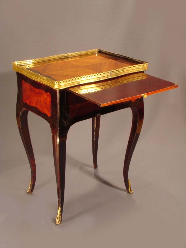 A French Louis XV table en chiffonniere. Ca 1890


