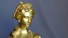Par de chenets franceses estilo Luis XV en bronce dorado Ca.1880