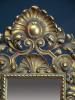 Espejo estilo barroco con marco dorado a la hoja. Ca. 1920.